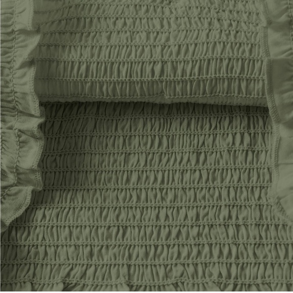 Olive Green Coord Set Size XS - Picture 7 of 9